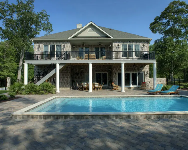 EXTERIOR-McRae-New-750×600