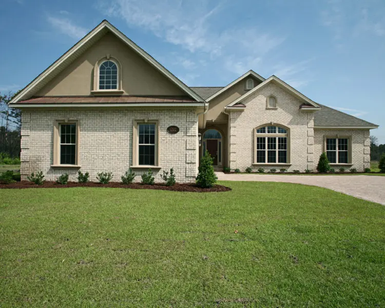 EXTERIOR-Moline-2-750×600